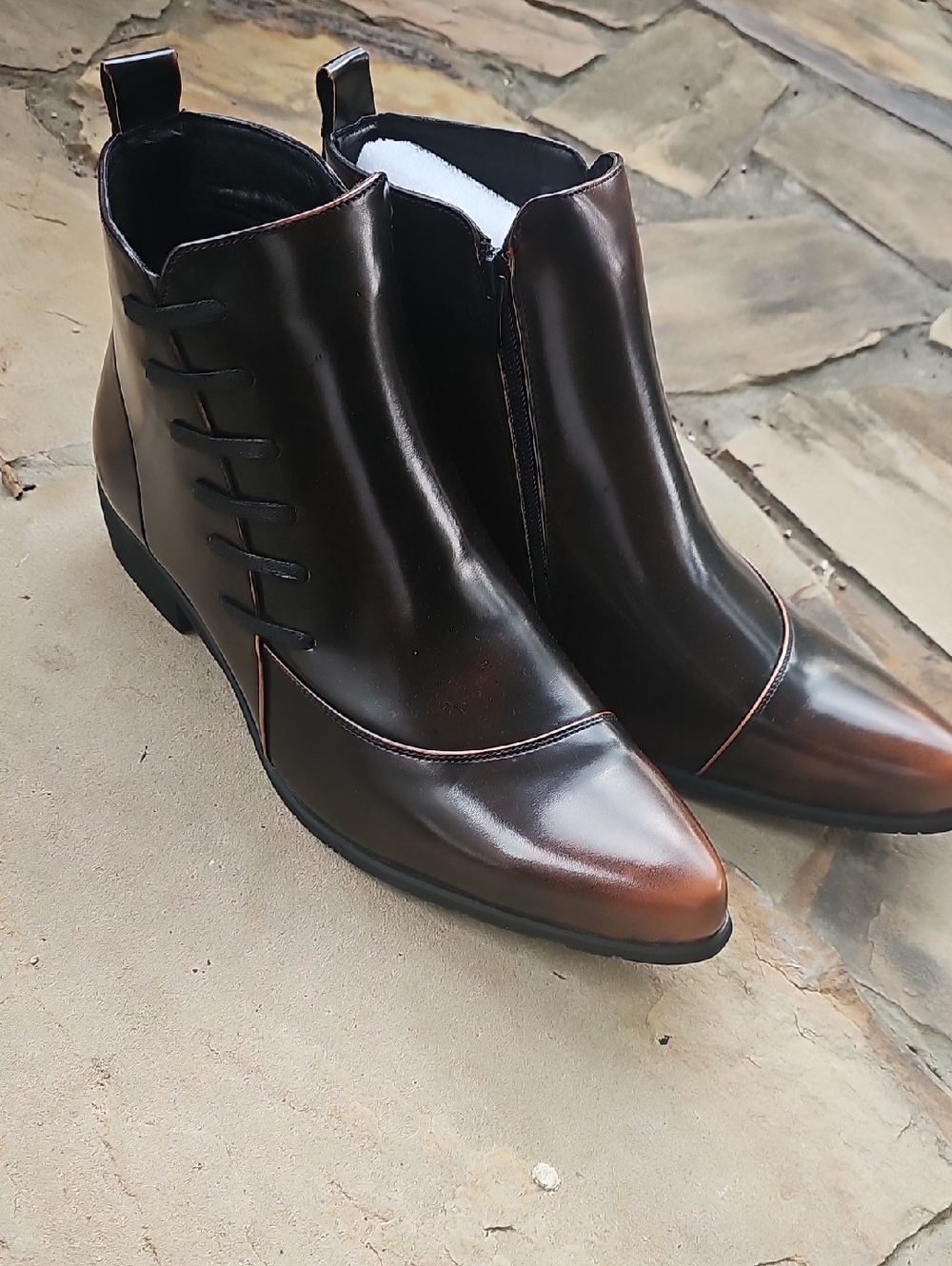 Polished Brown Leather Men’s Chukka Boots with Side Zip